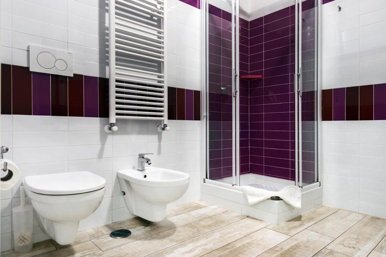 Single Room,770057593:JPEG