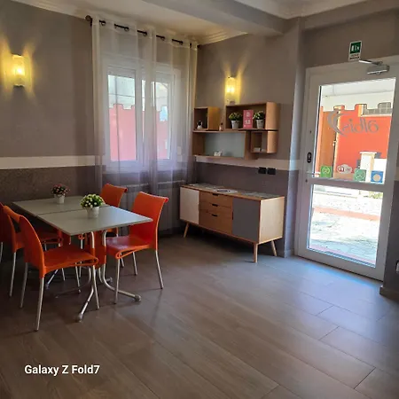 Albis Rooms Guest House-2