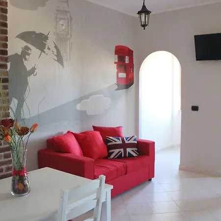 Metropolis Rooms&Services-2